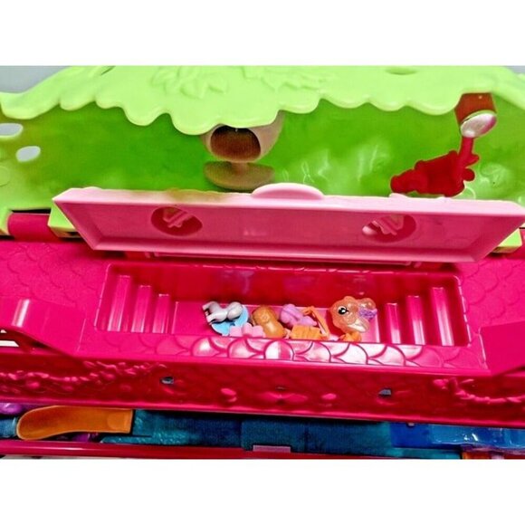 Polly Pocket Pollyville Pet Adventure 3 Story Expandable Treehouse Play Set - Picture 3 of 12